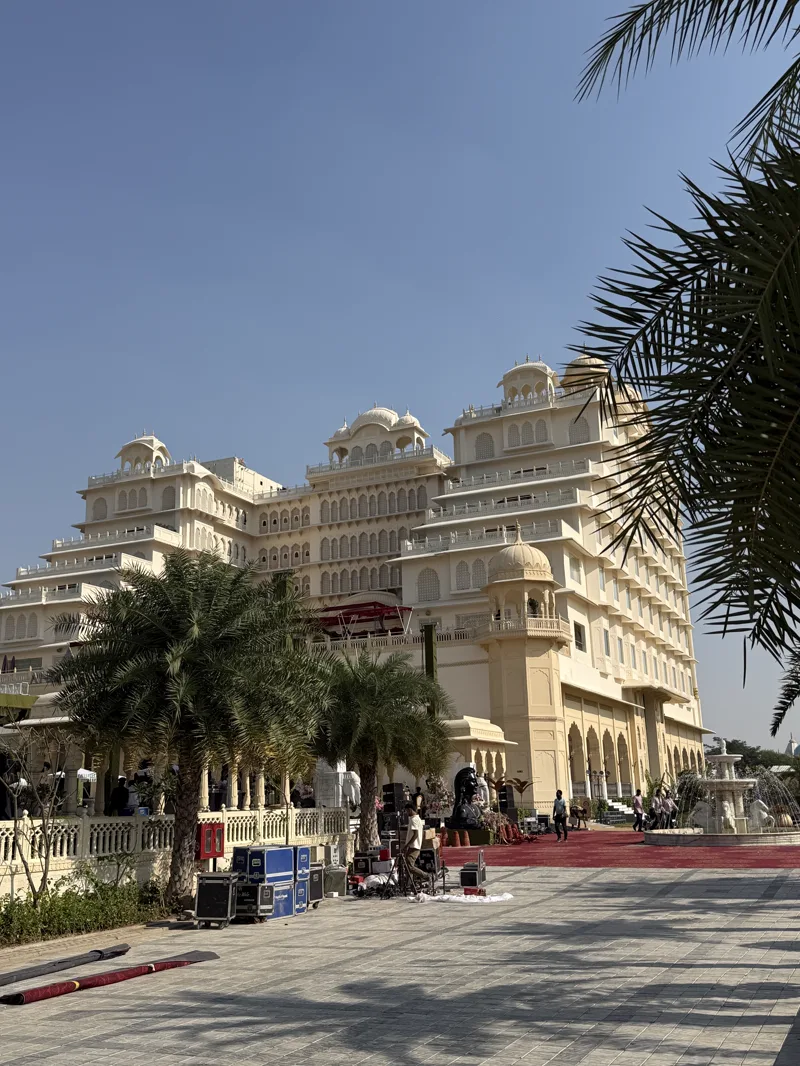 Palace wedding venue with red-carpet entrance